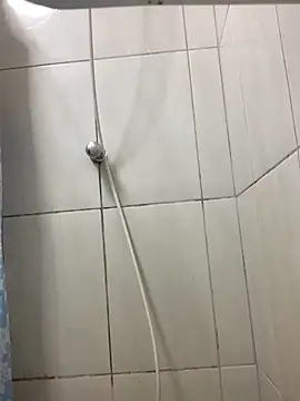 raphadoors19 online show from November 22, 2025, 2:43 am