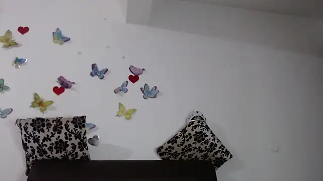 Snapshot of linapalacios chatting on November 23, 2025, 2:17 pm linapalacios online show from November 23, 2025, 2:17 pm