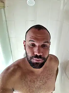 Snapshot of anthonylatynxd chatting on December 3, 2025, 10:08 pm anthonylatynxd online show from December 3, 2025, 10:08 pm