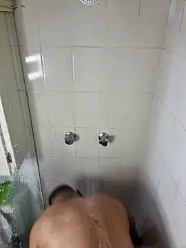 Snapshot of anthonylatynxd chatting on April 5, 2026, 9:56 pm anthonylatynxd online show from April 5, 2026, 9:56 pm