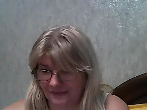 Snapshot of Diana_49 chatting on January 27, 2025, 9:13 am Diana 49 online show from January 27, 2025, 9:13 am