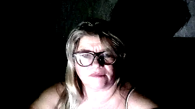 Diana 49 online show from February 18, 2026, 9:11 pm