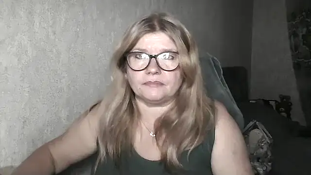 Diana 49 online show from June 2, 2026, 5:42 am