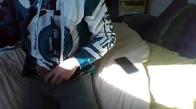 MmaxX004 online show from March 5, 2025, 1:06 pm