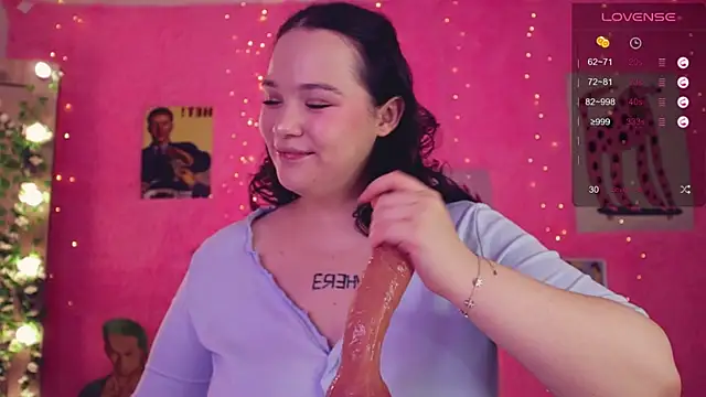 Chery Lady22 online show from December 22, 2025, 10:01 am