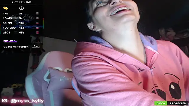 Snapshot of Mysskytty chatting on October 15, 2025, 6:02 am Mysskytty online show from October 15, 2025, 6:02 am