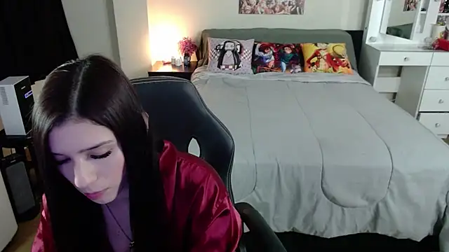 Snapshot of kittykat18x chatting on June 19, 2026, 11:52 pm kittykat18x online show from June 19, 2026, 11:52 pm