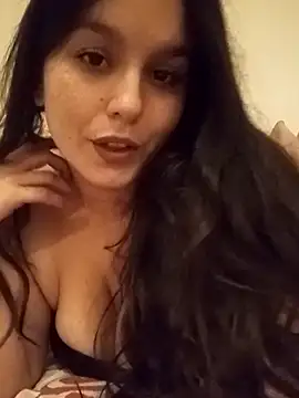 piiruwx online show from April 7, 2026, 10:42 pm