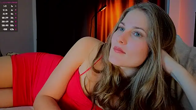 Snapshot of kissyoukiss chatting on October 8, 2025, 6:38 pm kissyoukiss online show from October 8, 2025, 6:38 pm