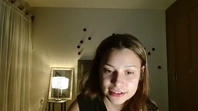 Snapshot of 3littleschoolteens chatting on May 7, 2026, 5:46 am 3littleschoolteens online show from May 7, 2026, 5:46 am