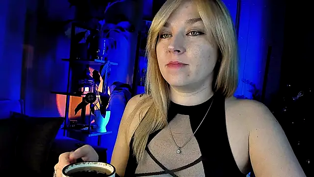 Snapshot of 5_in_one chatting on February 8, 2025, 3:52 am 5 in one online show from February 8, 2025, 3:52 am