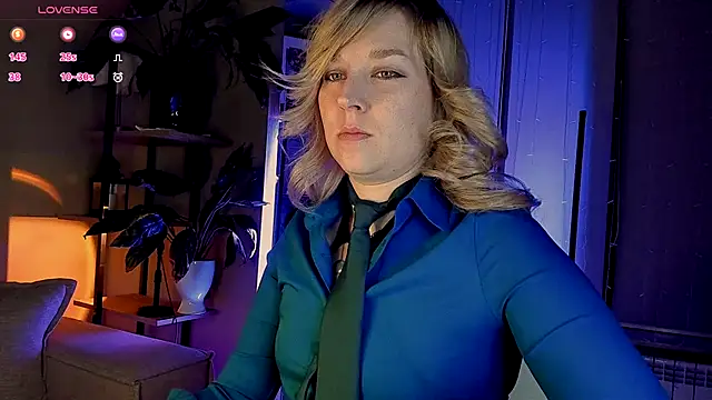 5 in one online show from October 31, 2025, 3:29 am