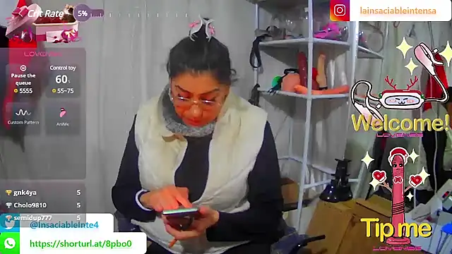 LaInsaciableIntensa online show from February 23, 2025, 1:57 am