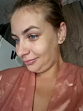 Keli Jessi online show from October 11, 2025, 5:22 pm