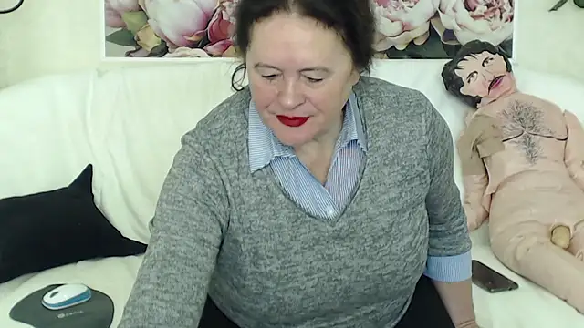 Snapshot of FlaviaSquirts chatting on February 17, 2025, 8:52 am FlaviaSquirts online show from February 17, 2025, 8:52 am