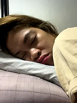 pinay4uwithagoodheart online show from October 30, 2025, 9:48 pm