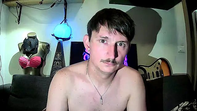 hjin89 online show from July 4, 2026, 6:36 pm