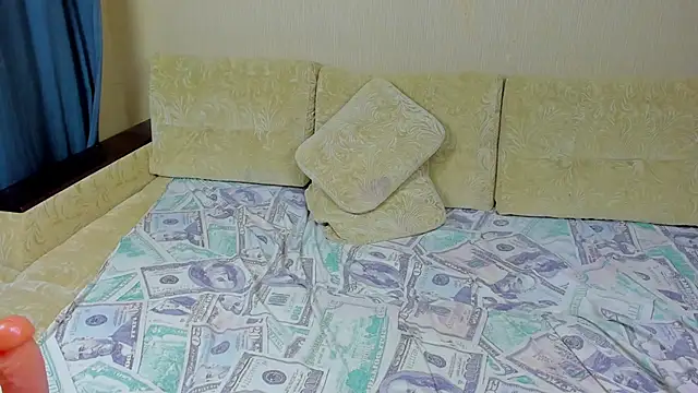 Snapshot of Little_Sweet_Kittens chatting on January 18, 2025, 11:22 pm Little Sweet Kittens online show from January 18, 2025, 11:22 pm