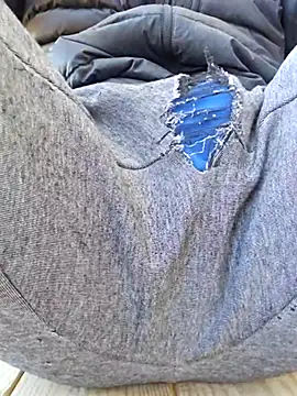 Snapshot of Diablo9804 chatting on October 14, 2025, 4:19 pm Diablo9804 online show from October 14, 2025, 4:19 pm