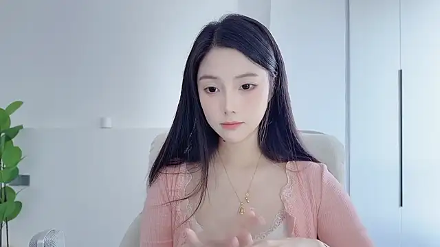 HaagenDazs  online show from November 28, 2025, 5:21 am