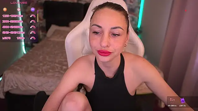 KristiiMax online show from May 13, 2026, 10:34 am