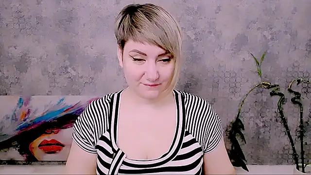 Djullia online show from February 9, 2026, 7:23 am