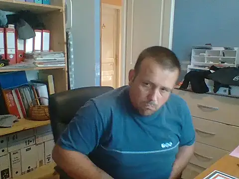 manubm03 online show from July 1, 2026, 10:06 am