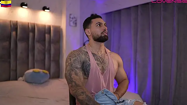 Snapshot of john_king29 chatting on February 8, 2026, 8:34 pm john king29 online show from February 8, 2026, 8:34 pm