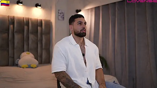 Snapshot of john_king29 chatting on February 16, 2026, 10:28 pm john king29 online show from February 16, 2026, 10:28 pm