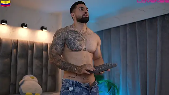 Snapshot of john_king29 chatting on February 26, 2026, 1:15 am john king29 online show from February 26, 2026, 1:15 am