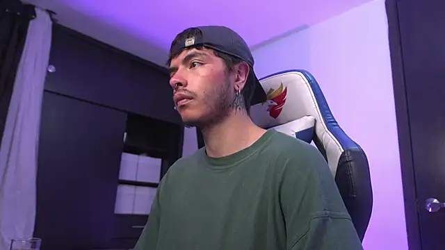  morghan  online show from April 10, 2026, 1:33 am