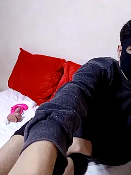 arabqueen online show from April 15, 2026, 6:48 pm