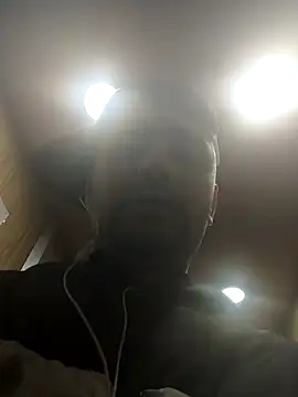 Snapshot of Govora chatting on January 31, 2025, 1:23 pm Govora online show from January 31, 2025, 1:23 pm