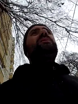 Snapshot of Govora chatting on February 18, 2025, 12:17 pm Govora online show from February 18, 2025, 12:17 pm