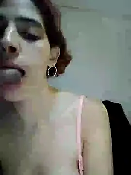 Snapshot of Kleopatracolo chatting on January 2, 2025, 12:23 am Kleopatracolo online show from January 2, 2025, 12:23 am