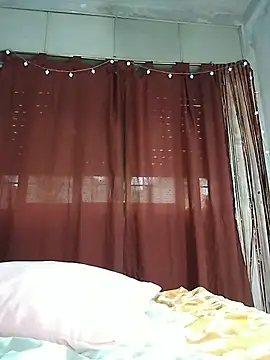 Snapshot of Kleopatracolo chatting on November 20, 2025, 4:18 pm Kleopatracolo online show from November 20, 2025, 4:18 pm