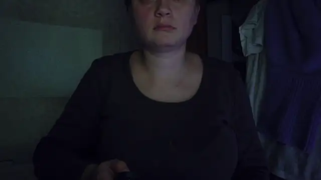 FrumCake online show from November 2, 2025, 11:40 pm