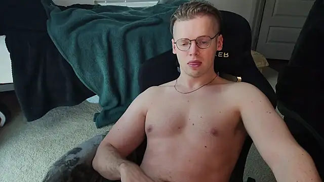Snapshot of doloresman chatting on July 9, 2026, 10:58 pm doloresman online show from July 9, 2026, 10:58 pm