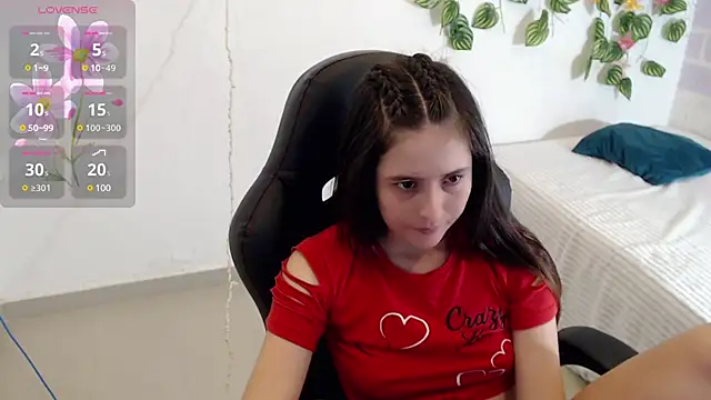 Snapshot of tania_sweet__ chatting on December 14, 2024, 7:46 pm tania sweet online show from December 14, 2024, 7:46 pm