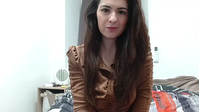 desirmiss1 online show from February 10, 2026, 7:45 am