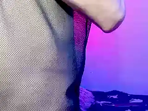 LAICK 01 online show from December 15, 2024, 9:42 pm