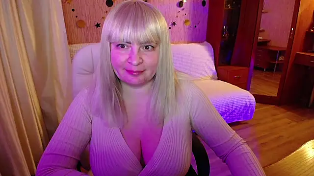 Snapshot of -MeowMeow chatting on February 23, 2025, 9:37 pm -MeowMeow online show from February 23, 2025, 9:37 pm