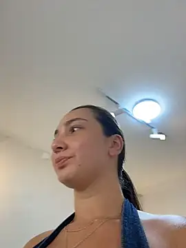 ava blue online show from March 3, 2026, 7:42 pm