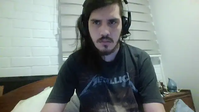 Snapshot of hung_weeb chatting on February 5, 2025, 6:13 am hung weeb online show from February 5, 2025, 6:13 am