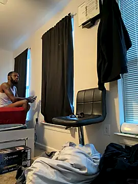 Chocolate Droppa online show from November 26, 2025, 12:28 pm