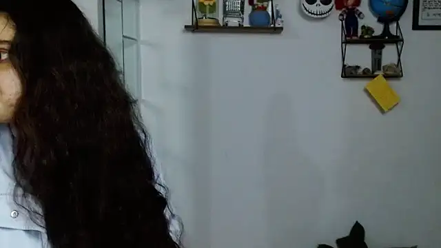 Nikkykora15 online show from February 28, 2025, 3:15 am