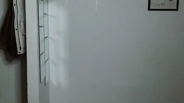 Nikkykora15 online show from November 12, 2025, 2:01 am