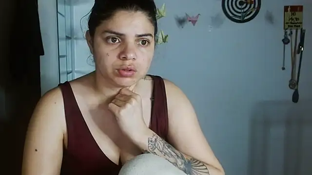 Nikkykora15 online show from February 10, 2026, 2:04 am