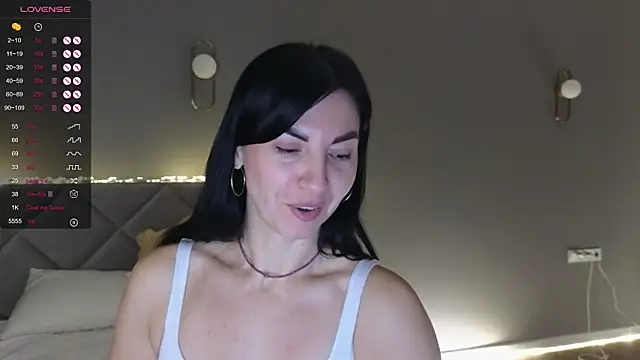 Mary love16 online show from November 21, 2025, 7:51 am