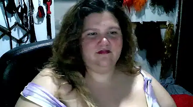 Snapshot of squirt322bbw chatting on February 10, 2025, 12:52 am squirt322bbw online show from February 10, 2025, 12:52 am